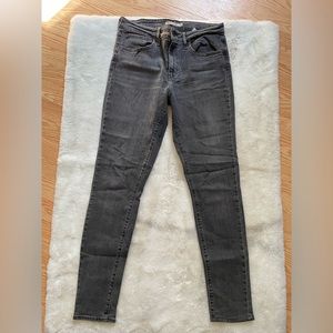 Levi’s 721 high rise skinny women’s jeans